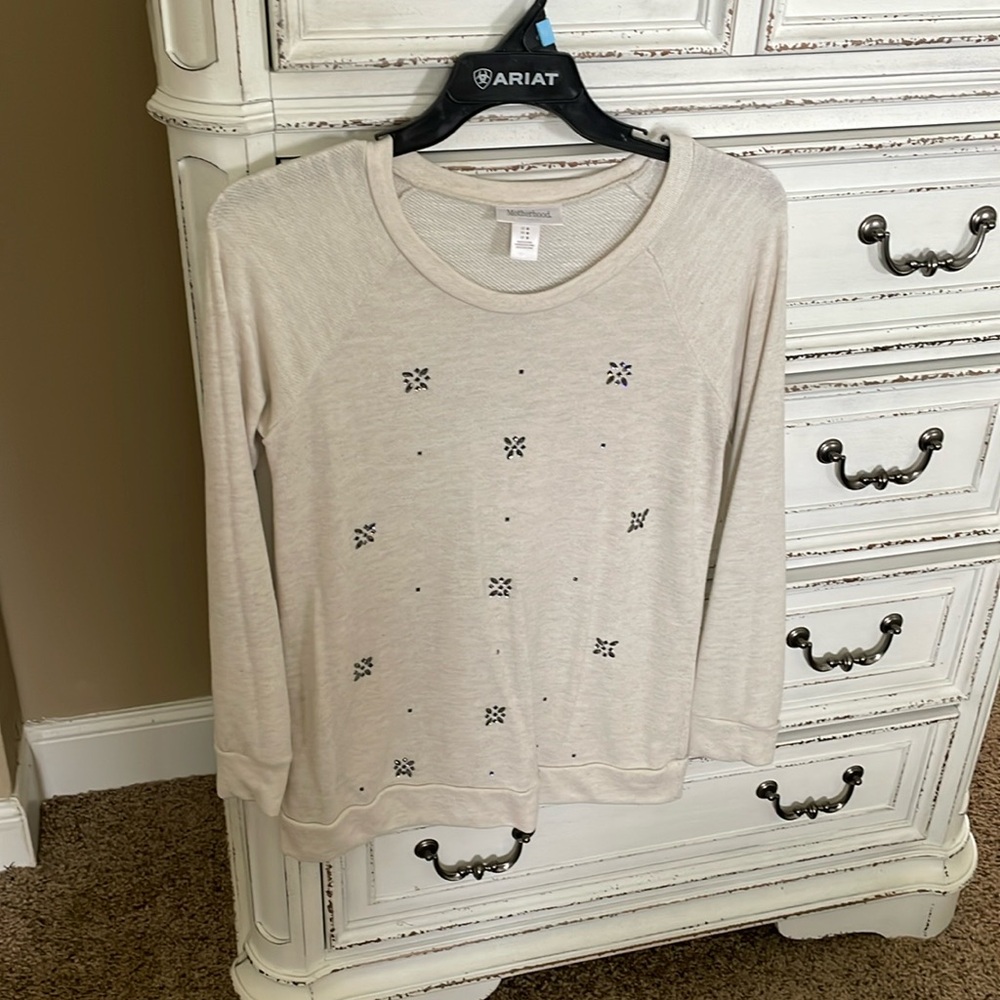 Motherhood maternity sweater with crystals